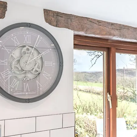 Millers Woodland Coniston * Torver